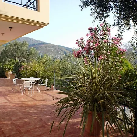וילה Kato Sleeps 6 *